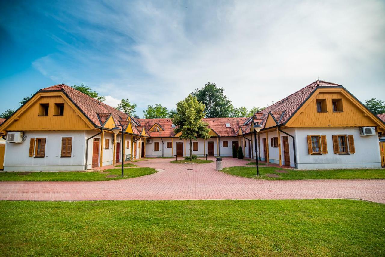 Golf Apartment With Spa Tickets Discount Моравське Топлице Екстер'єр фото